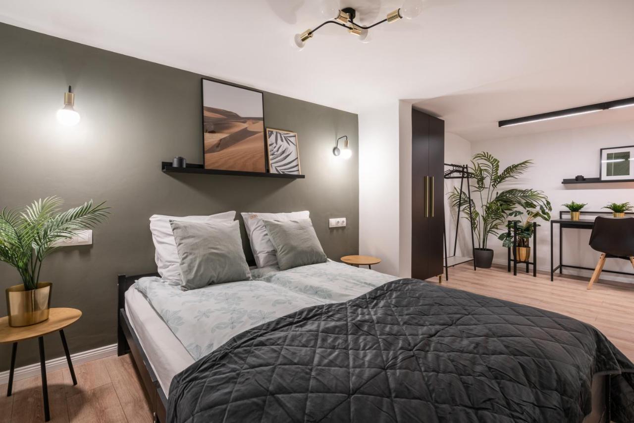 D24 - Historic Quarter Design Loft - Best Location By Bqa ブダペスト エクステリア 写真